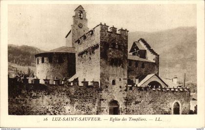 Luz Saint Sauveur CPA Eglise ds templiers