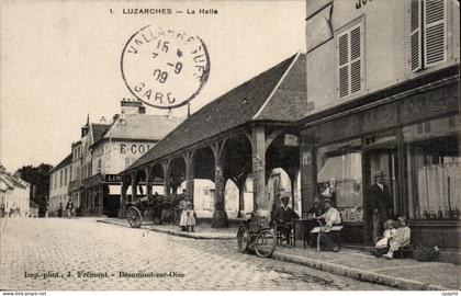 CPA Luzarches La halle