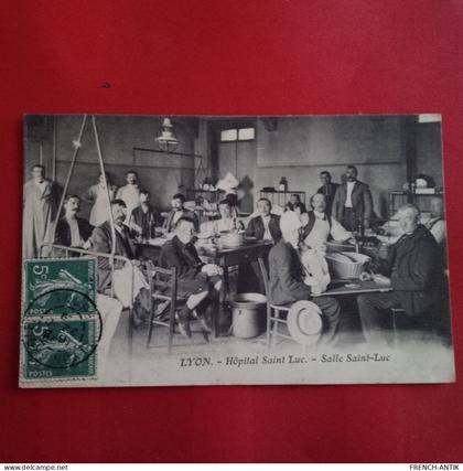 LYON HOPITAL SAINT LUC SALLE SAINT LUC