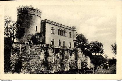 CPA Maillezais Vendee Castel bati sur l'emplacement du palais des eveque de Mailzais le proresrant d