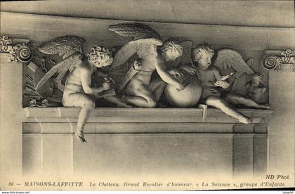 CPA Maisons Laffitte Le Chateau Grand Escalier d'honneur la science groupe d'enfants