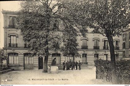 CPA Malakoff la Tour La Mairie