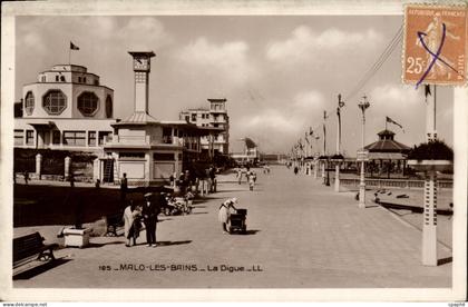 CPA Malo les Bains la digue