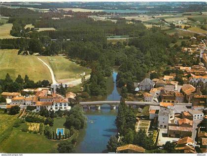 16 - Mansle - Vue aérienne - Pont et camping - CPM - Voir Scans Recto-Verso