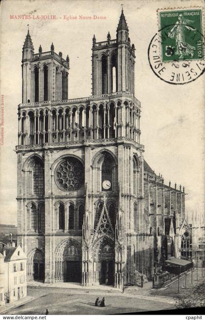 CPA Mantes La Jolie Eglise Notre Dame