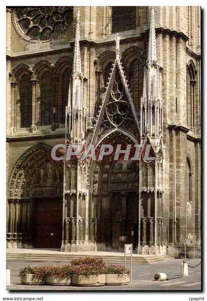 CPM Mantes La Jolie Yvelines Le Parvis de la Collegiale