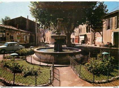 Carte Postale - 13 - Marignane - La Fontaine - Automobiles - CPM - Voir Scans Recto-Verso - Poscard - Carta Postal -  Po