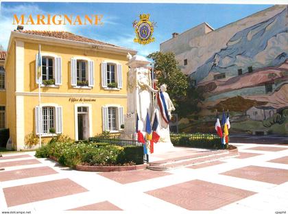 CPM Marignane (B Rhone) Le Monument aux Morts l'Office de Tourisme et la Fresque d'apres Vincent Van
