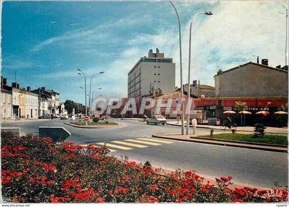 CPM Marmande Lot et Garonne Les boulevards fleuris