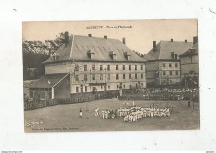 MAUBEUGE PLACE DE L'ESPLANADE (MILITAIRES)