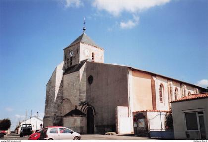 79 MAUZE SUR LE MIGNON EGLISE