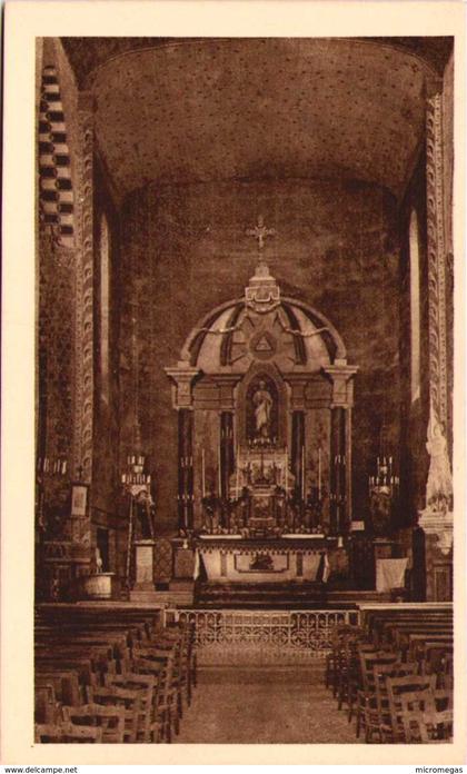 MAUZE-sur-le-MIGNON - Intérieur de l'Eglise