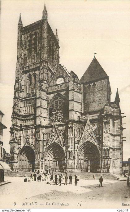 CPA Meaux La Cathedrale