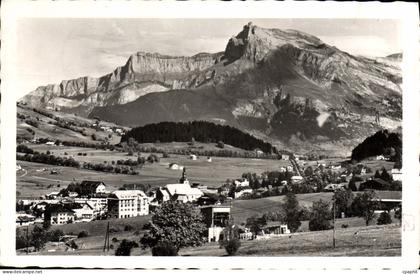 CPA Megeve Et I'Aiguille De Varan