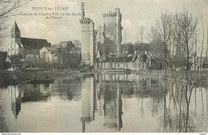 CPA Mehun sur Yevre Chateau de Charles VII vu des bords de l'Yevre