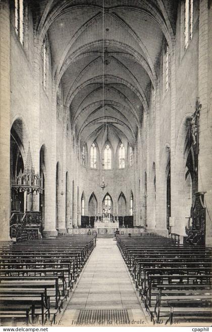 Mende - La Cathedrale - CPA