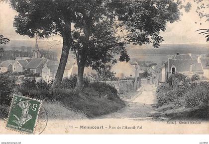 95 - n°111799 - Menucourt - Rue de l'Hautil-Val