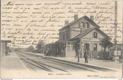 CPA Méru La Gare La Voie