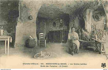 Carte Postale Ancienne - 33 - Meschers sur Gironde - Meschers les Bains - Les Grottes habitées - Grotte des Fontaines -