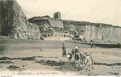 76 - Mesnil Val - La Plage et les Falaises - Animée - Scènes de Plage - Enfants - CPA - Voir Scans Recto-Verso
