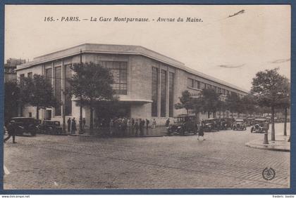 PARIS