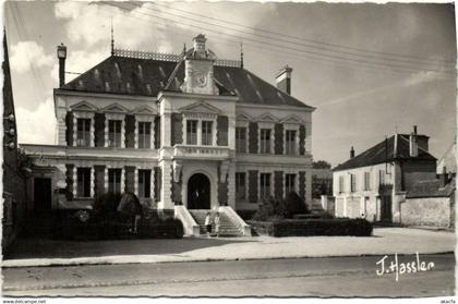 CPA MILLY LA FORET-La mairie (180698)