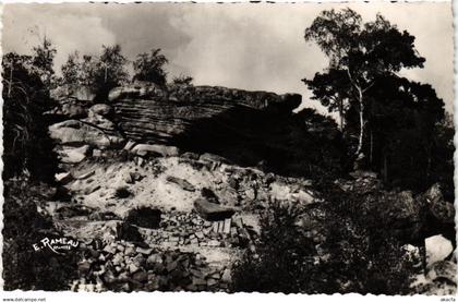 CPA MILLY-la-FORET La Roche Feuilletee (1355001)