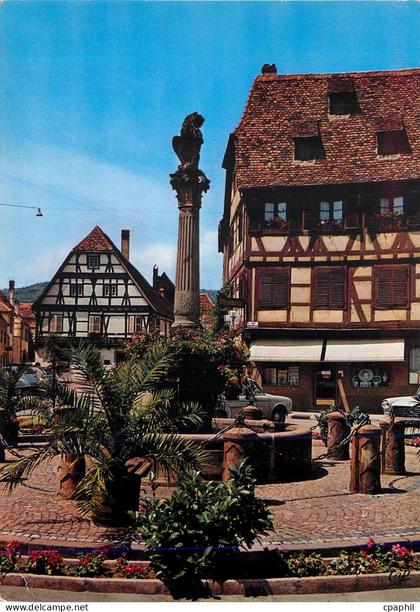 CPM Molsheim Bas Rhin La fontaine place de l hotel de ville