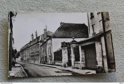 Cpsm 1961, Montbard, la sous préfecture et l'hôpital, Cote d'Or 21