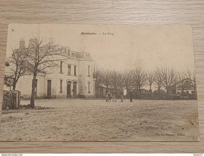 CPA 17 - Montendre - la gare