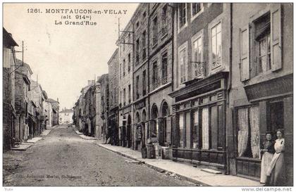 MONTFAUCON EN VELAY LA GRAND RUE COMMERCES