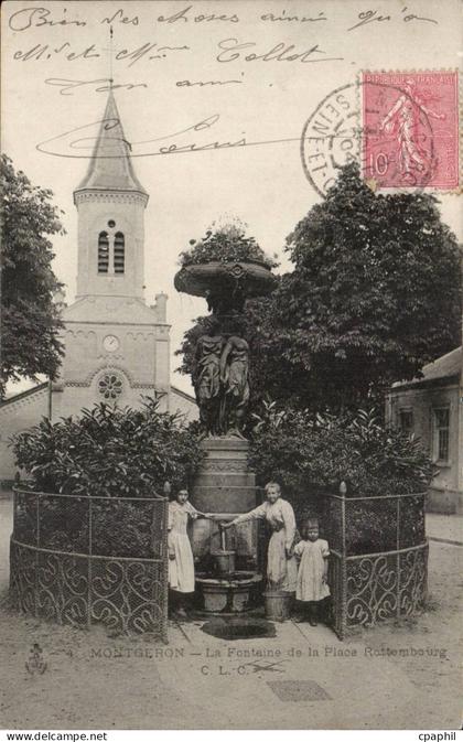 Montgeron CPA La fontaine de la place Rottembourg