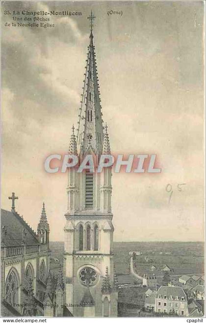 CPA La Chapelle Montlignon Une des fleches de la Nouvelle Eglise