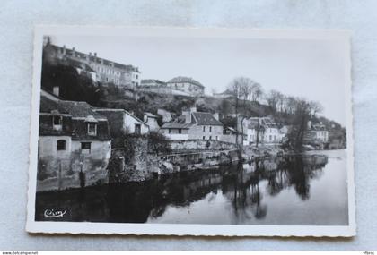 Cpsm, Montmorillon, vue prise sur la Gartempe au vieux pont, Vienne 86