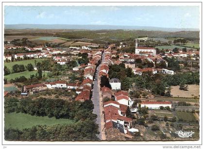 81 - MONTREDON LABESSONNIE. Vue générale aérienne. 1.