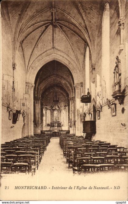 Montrichard CPA Interieur de l'eglise de Nanteuil