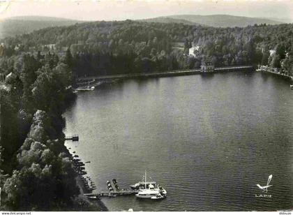 Carte Postale - 58 - Montsauche les Settons - Lac des Settons - La Digue et l'Embarcadère - Vue aérienne - Mention Photo