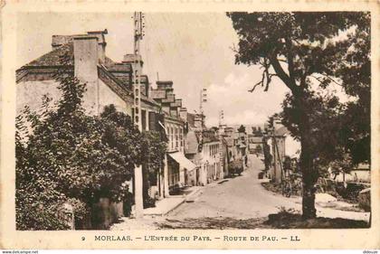 Carte Postale Ancienne - 64 - Morlaas - L entree du pays route de pau - CPA - Oblitération de 1932 - Voir Scans Recto-Ve