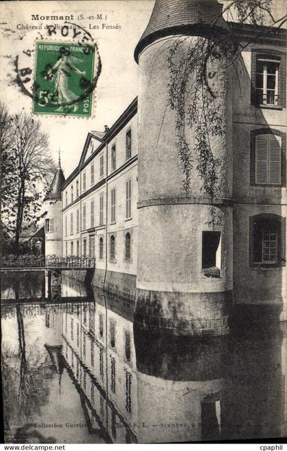 CPA Mormant Chateau De Bisseaux Les Fossés