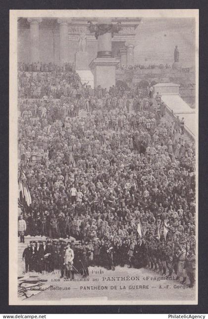 FRANCE, Postcard, Paris, Panthéon de la Guerre, Sur Les Marches Du Pantheon, WWI
