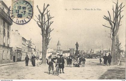 CPA Nanterre Place de La Fête