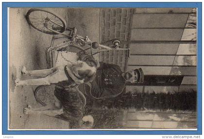 44 - NANTES -- voiture à chien