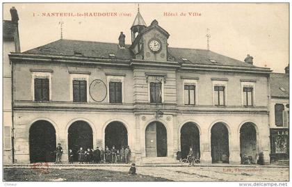 NANTEUIL LE HAUDOUIN HOTEL DE VILLE