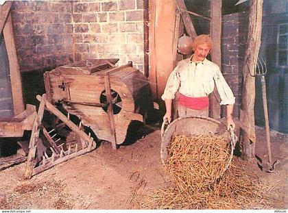 80 - Les Grottes de Naours - Métiers d'hier - CPM - Voir Scans Recto-Verso