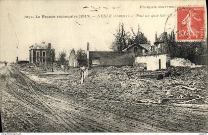 CPA Militaria La France reconquise Nesle