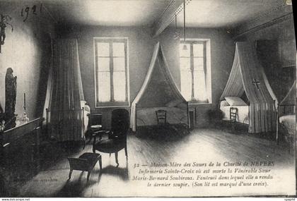 CPA Nevers Maison Mere des Soeurs de la Charite de Nevers Infirmerie Sainte Croix