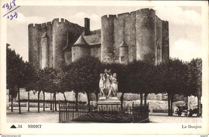 CPA Niort Le Donjon