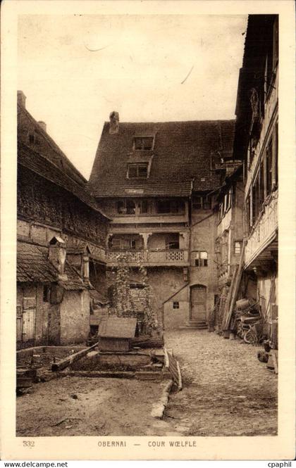 Obernai - Cour Woelfle - CPA