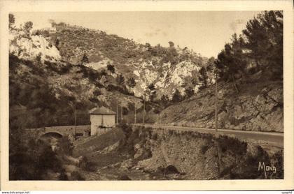 CPA Ollioules Les Gorges Vieux pont sur la Reppe Chateau d'Evenos