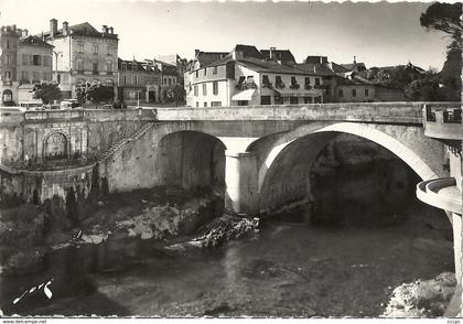 CPSM Oloron-Sainte-Marie pont sur le Gave d'Aspe à Ste-Marie La Buveuse